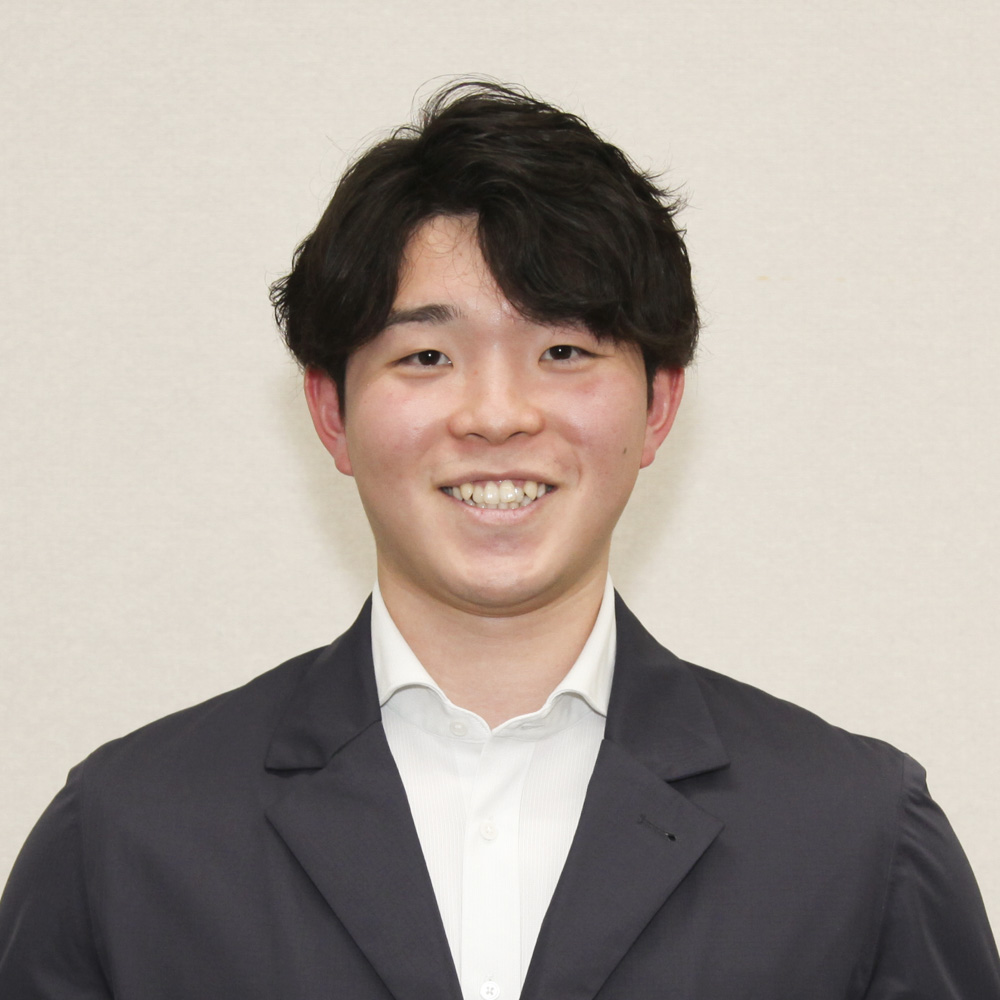 前⽥ 理玖