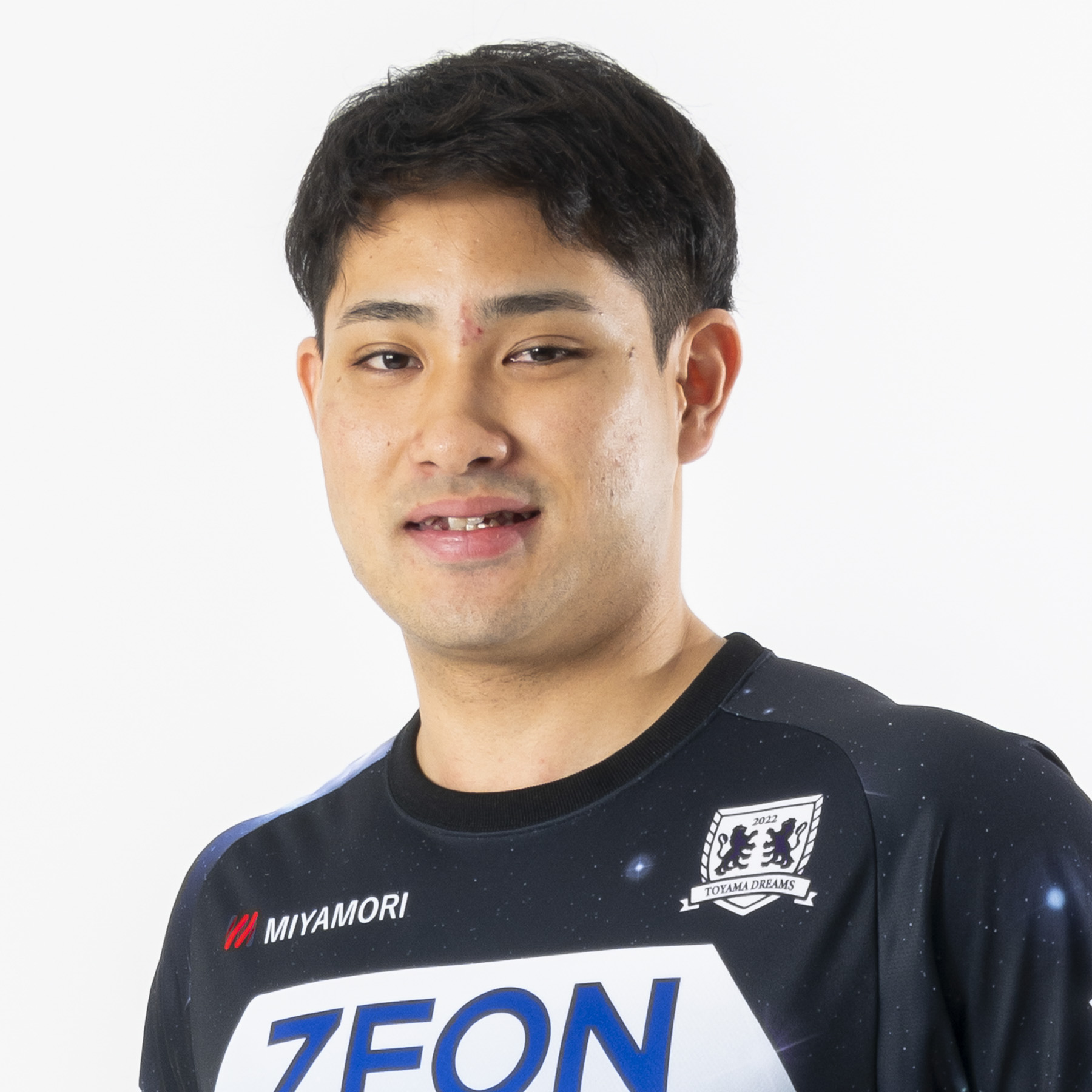 池間　飛勇